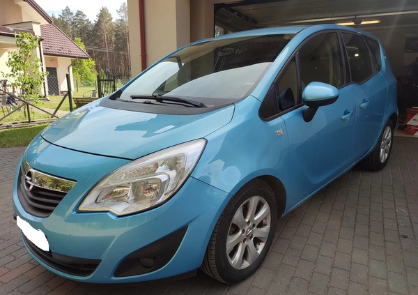 Opel Meriva cena 21900 przebieg: 124000, rok produkcji 2010 z Białystok małe 232